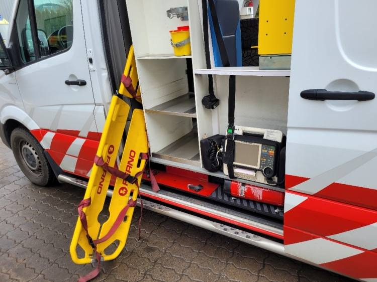 Leasing MERCEDES – BENZ SPRINTER 319 AMBULANCE (PROFILE) KLIMA, 6.2017, EURO 6  MERCEDES – BENZ SPRINTER 319 AMBULANCE (PROFILE) KLIMA, 6.2017, EURO 6: afbeelding 10