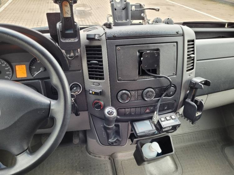 Leasing MERCEDES – BENZ SPRINTER 319 AMBULANCE (PROFILE) KLIMA, 6.2017, EURO 6  MERCEDES – BENZ SPRINTER 319 AMBULANCE (PROFILE) KLIMA, 6.2017, EURO 6: afbeelding 17