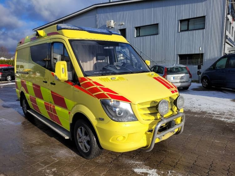 MERCEDES – BENZ SPRINTER AMBULANCE (PROFILE) KLIMA 2.2016 EURO 6 - Ambulance: afbeelding 1 MERCEDES – BENZ SPRINTER AMBULANCE (PROFILE) KLIMA 2.2016 EURO 6 - Ambulance: afbeelding 1