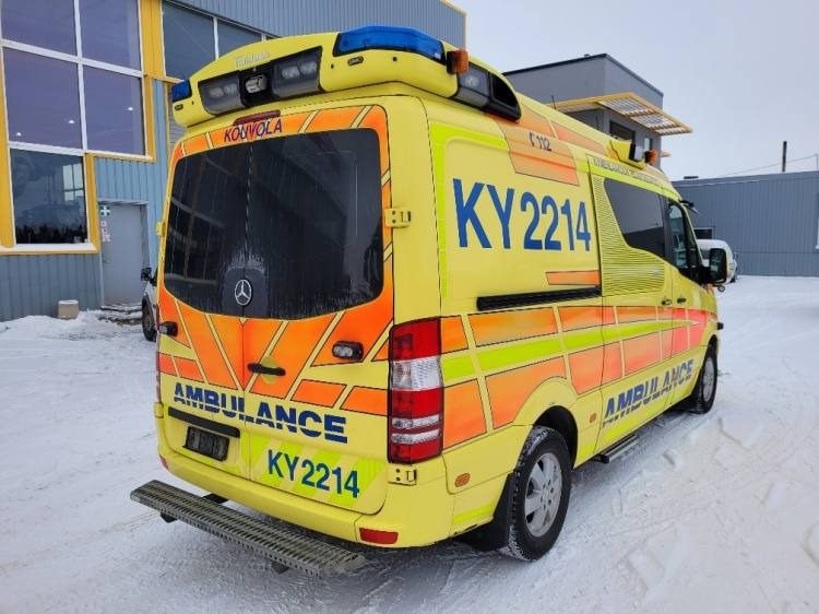 MERCEDES – BENZ SPRINTER AMBULANCE (TAMLANS) KLIMA, 11.2016, EURO 6 - Ambulance: afbeelding 4 MERCEDES – BENZ SPRINTER AMBULANCE (TAMLANS) KLIMA, 11.2016, EURO 6 - Ambulance: afbeelding 4