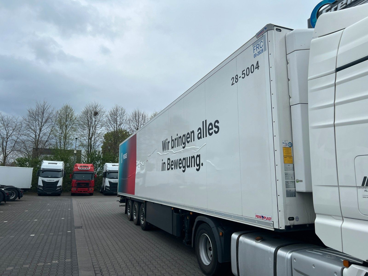 Schmitz Cargobull SKO 24/L - 13.4 FP TK SLXi 300; beschädigtes Fzg - Koelwagen oplegger: afbeelding 1 Schmitz Cargobull SKO 24/L - 13.4 FP TK SLXi 300; beschädigtes Fzg - Koelwagen oplegger: afbeelding 1
