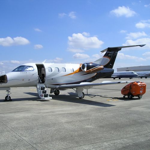 AERO SPECIALTIES diesel-electric hybrid GPU JETGO-550-MTI-RJ - Ground power unit: afbeelding 3 AERO SPECIALTIES diesel-electric hybrid GPU JETGO-550-MTI-RJ - Ground power unit: afbeelding 3