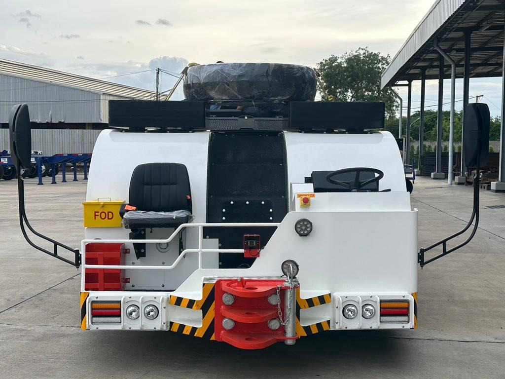 BlissFox - ABC 40D - Vliegtuigtrekker: afbeelding 2 BlissFox - ABC 40D - Vliegtuigtrekker: afbeelding 2