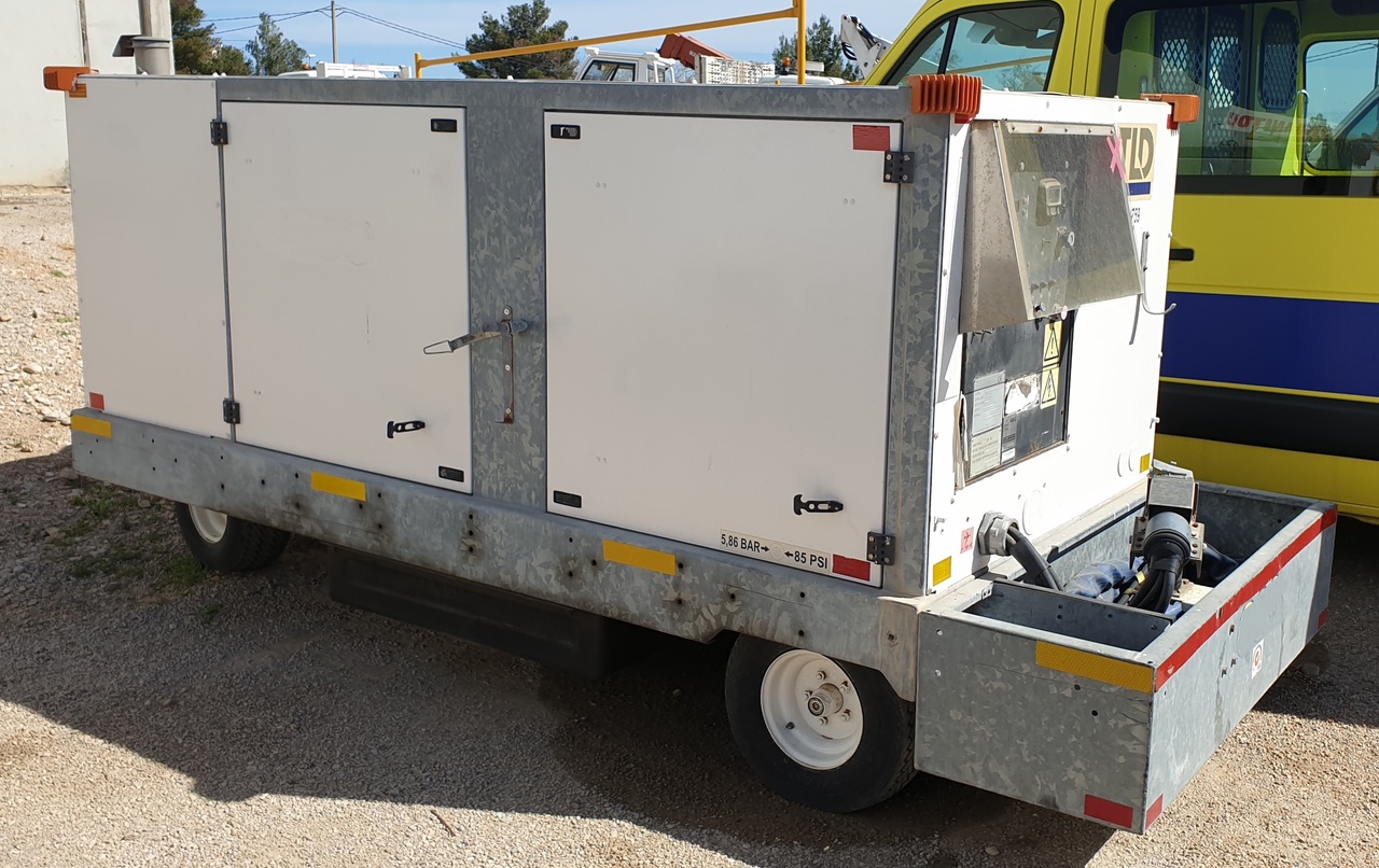 GPU/120 KVA+28V TLD 4120-T-CUP28 - Ground power unit: afbeelding 2 GPU/120 KVA+28V TLD 4120-T-CUP28 - Ground power unit: afbeelding 2