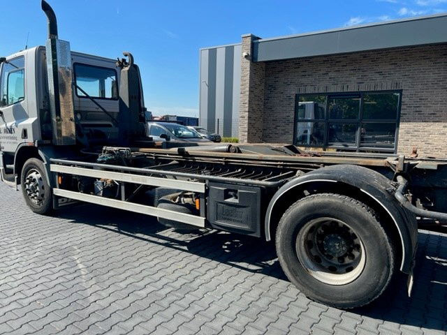 DAF 65.210 FA65.210 - Containertransporter/ Wissellaadbak vrachtwagen: afbeelding 3 DAF 65.210 FA65.210 - Containertransporter/ Wissellaadbak vrachtwagen: afbeelding 3