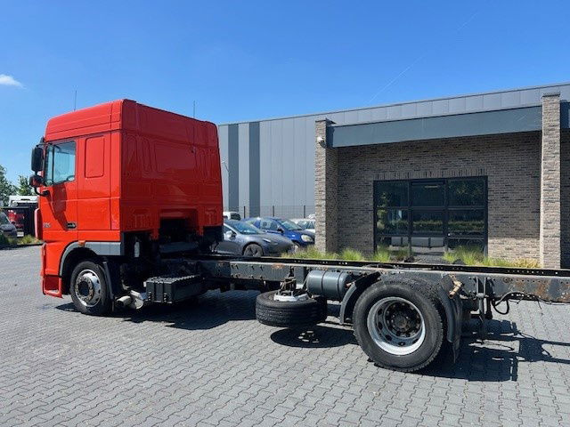 DAF XF 105.410 FA105.410 XF - Chassis vrachtwagen: afbeelding 2 DAF XF 105.410 FA105.410 XF - Chassis vrachtwagen: afbeelding 2