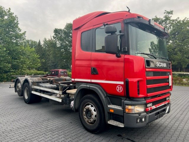 Scania R124-420 .420 6x2 - Chassis vrachtwagen: afbeelding 2 Scania R124-420 .420 6x2 - Chassis vrachtwagen: afbeelding 2
