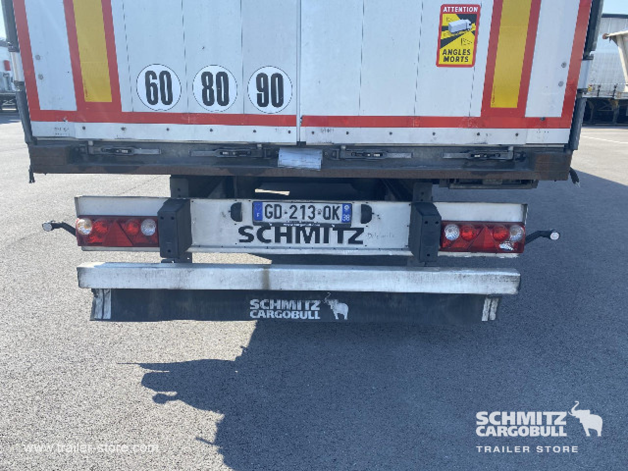 SCHMITZ Curtainsider Standard - Schuifzeiloplegger: afbeelding 4 SCHMITZ Curtainsider Standard - Schuifzeiloplegger: afbeelding 4