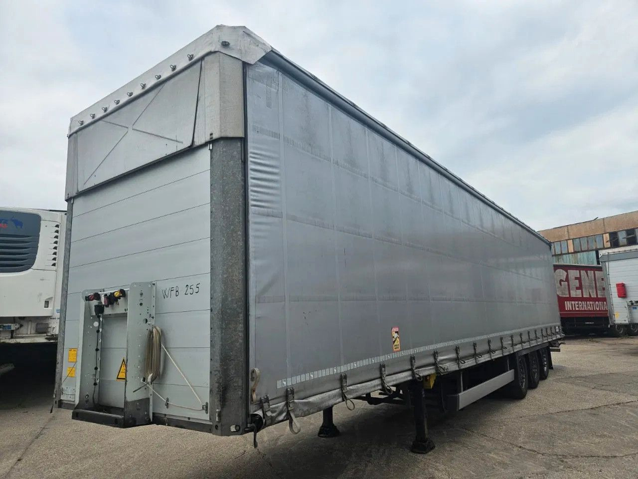 Schmitz Cargobull SCB S3T VARIOS 2 units! Lifting Axle A&C, XL Cod - Schuifzeiloplegger: afbeelding 1 Schmitz Cargobull SCB S3T VARIOS 2 units! Lifting Axle A&C, XL Cod - Schuifzeiloplegger: afbeelding 1