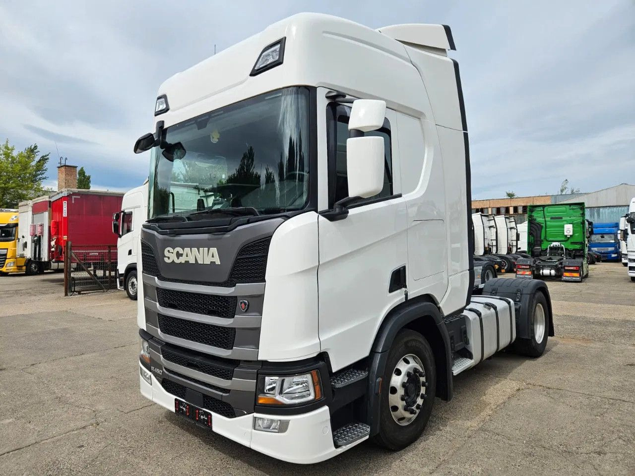 Scania R450 Alloy wheels, Stand Klima, Navi, 2 units - Trekker: afbeelding 1 Scania R450 Alloy wheels, Stand Klima, Navi, 2 units - Trekker: afbeelding 1