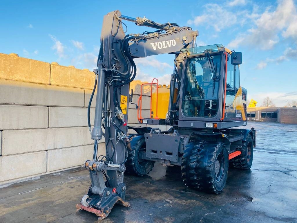 Volvo EWR 150 E - Mobiele graafmachine: afbeelding 3 Volvo EWR 150 E - Mobiele graafmachine: afbeelding 3