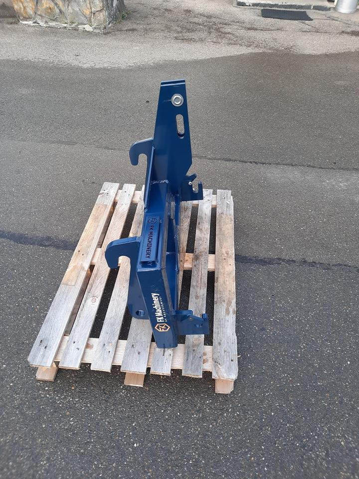 Adapter Volvo Cat Hoflader Radlader auf 3 Punkt Kat II - Snelwissel: afbeelding 2 Adapter Volvo Cat Hoflader Radlader auf 3 Punkt Kat II - Snelwissel: afbeelding 2