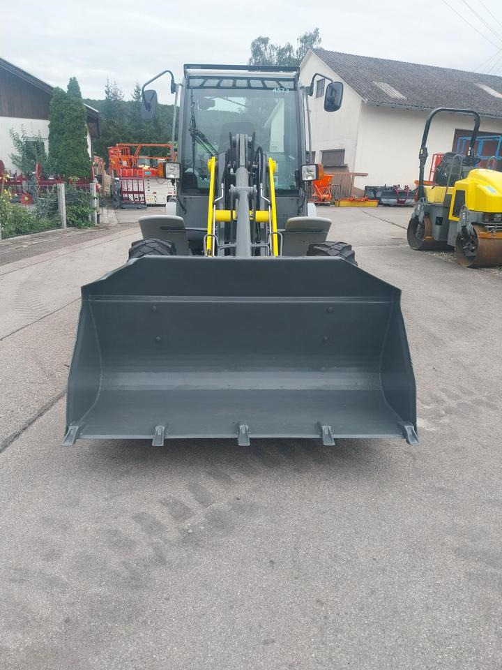 Radlader Kramer 750 Hoflader Lader Schaufellader 5075 850 5065 - Kniklader: afbeelding 2 Radlader Kramer 750 Hoflader Lader Schaufellader 5075 850 5065 - Kniklader: afbeelding 2
