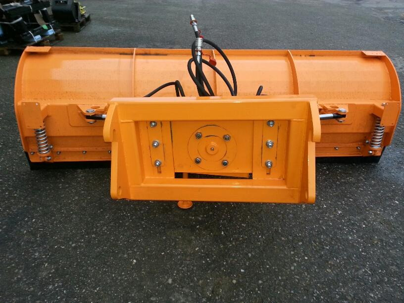 Schneeschild 2,6m Fendt Schlepper Radlader Hoflader Frontlader - Sneeuwschuif: afbeelding 5 Schneeschild 2,6m Fendt Schlepper Radlader Hoflader Frontlader - Sneeuwschuif: afbeelding 5