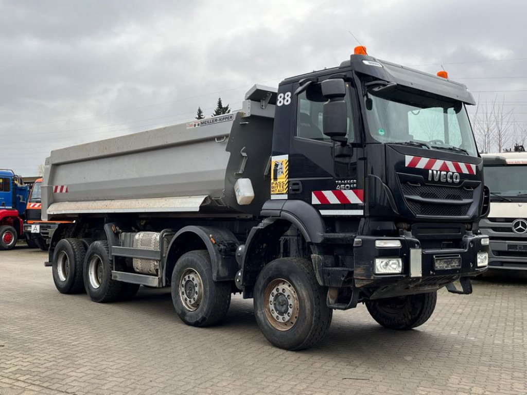 IVECO-MAGIRUS TRACKER AD450TW 4 Achs Muldenkipper Meiller - Kiepwagen: afbeelding 5 IVECO-MAGIRUS TRACKER AD450TW 4 Achs Muldenkipper Meiller - Kiepwagen: afbeelding 5