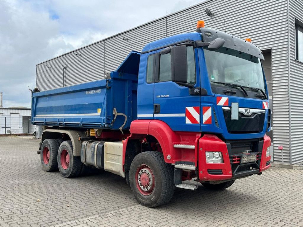 MAN TG-S 26.500 6x6 BB 3-Achs Allradkipper Bordmatik - Kipper vrachtwagen: afbeelding 2 MAN TG-S 26.500 6x6 BB 3-Achs Allradkipper Bordmatik - Kipper vrachtwagen: afbeelding 2