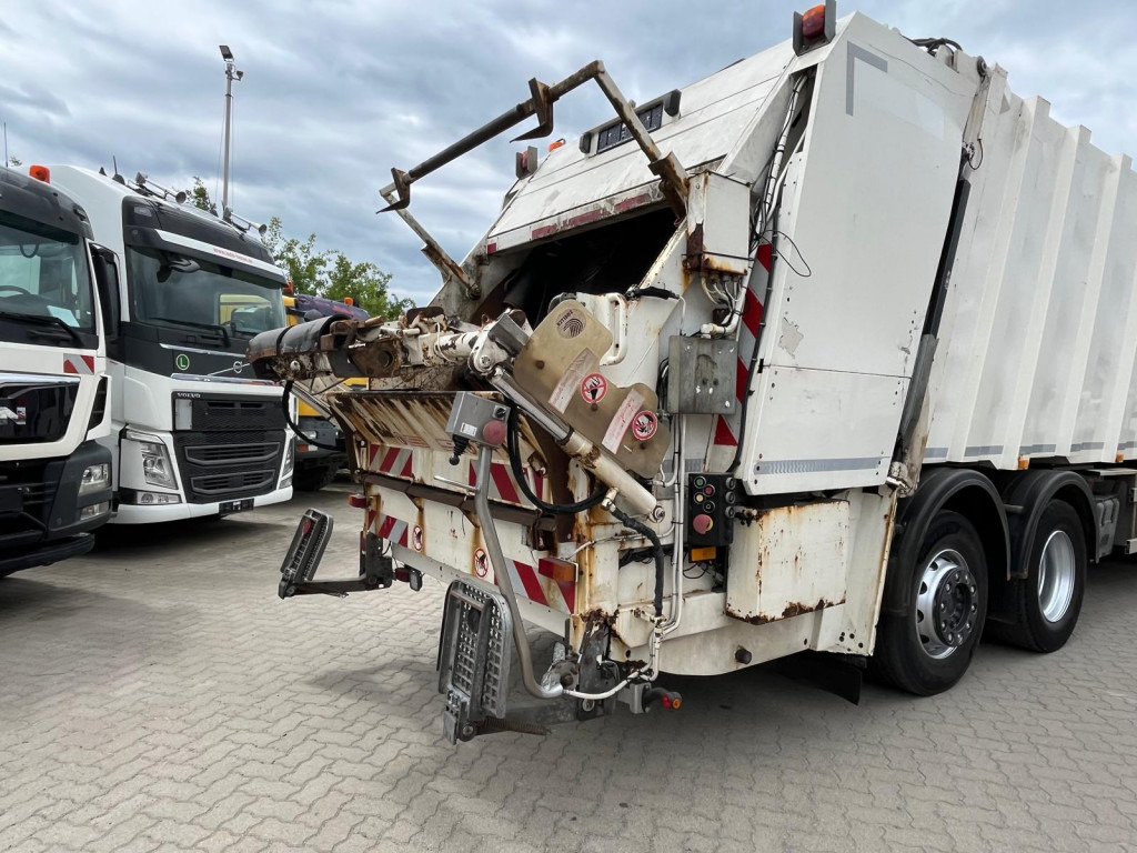 MERCEDES-BENZ Actros 2532 L 6x2 Müllwagen Faun Powerpress 25m³ - Vuilniswagen: afbeelding 4 MERCEDES-BENZ Actros 2532 L 6x2 Müllwagen Faun Powerpress 25m³ - Vuilniswagen: afbeelding 4
