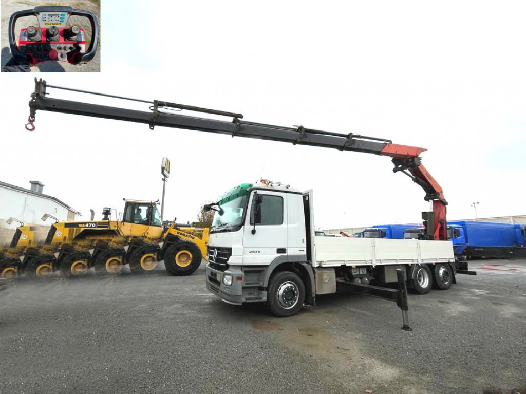 MERCEDES-BENZ Actros 2546 L 6x2 Pritsche Heckkran Palfinger PK 44.002+Winde - Vrachtwagen met open laadbak, Kraanwagen: afbeelding 1 MERCEDES-BENZ Actros 2546 L 6x2 Pritsche Heckkran Palfinger PK 44.002+Winde - Vrachtwagen met open laadbak, Kraanwagen: afbeelding 1