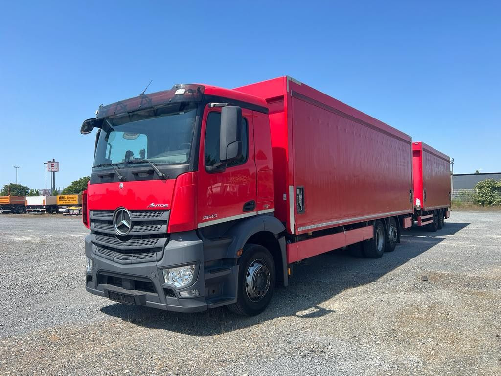 Mercedes-Benz Antos 2540 L 6x2 Pritsche LBW Mercedes-Benz Antos 2540 L 6x2 Pritsche LBW - Schuifzeilen vrachtwagen: afbeelding 1 Mercedes-Benz Antos 2540 L 6x2 Pritsche LBW Mercedes-Benz Antos 2540 L 6x2 Pritsche LBW - Schuifzeilen vrachtwagen: afbeelding 1