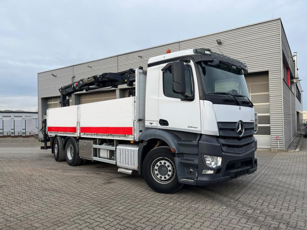 Mercedes-Benz Antos Pritsche Heckkran 2542 6x2 Hiab XS 177 Funk+Zange - Vrachtwagen met open laadbak, Kraanwagen: afbeelding 2 Mercedes-Benz Antos Pritsche Heckkran 2542 6x2 Hiab XS 177 Funk+Zange - Vrachtwagen met open laadbak, Kraanwagen: afbeelding 2