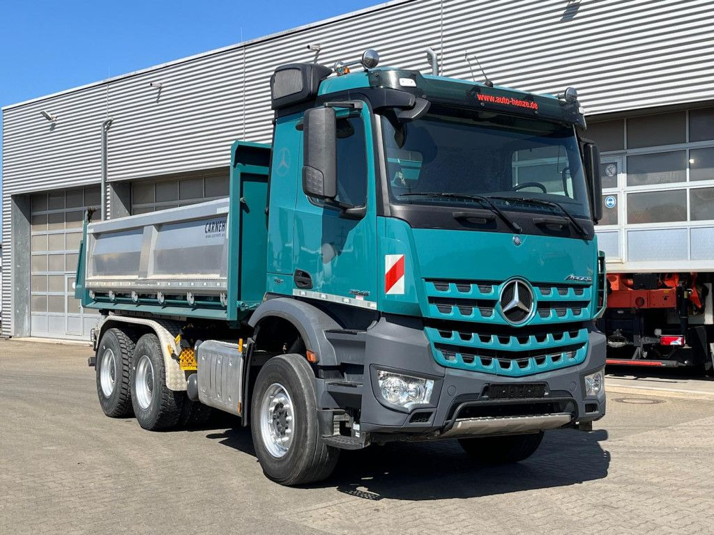 Mercedes-Benz Arocs 2648 6x4 3-Achs Kipper Bordmatik - Kipper vrachtwagen: afbeelding 2 Mercedes-Benz Arocs 2648 6x4 3-Achs Kipper Bordmatik - Kipper vrachtwagen: afbeelding 2