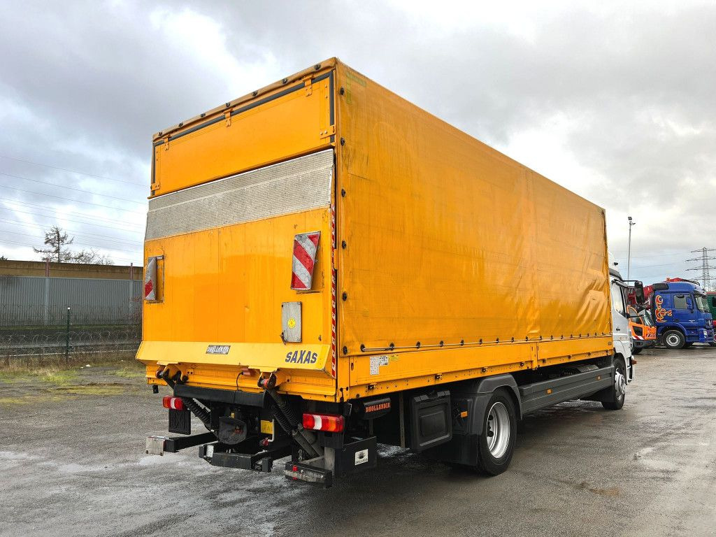 Mercedes-Benz Atego 1230 L Pritsche LBW Lg.Fhs/Hochd. 7,2m+LBW - Vrachtwagen met open laadbak: afbeelding 4 Mercedes-Benz Atego 1230 L Pritsche LBW Lg.Fhs/Hochd. 7,2m+LBW - Vrachtwagen met open laadbak: afbeelding 4