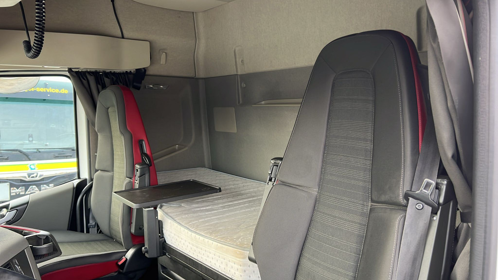 VOLVO (S) Truck FH 500 6x2 Abrollkipper Funkfernbedienung - Haakarmsysteem vrachtwagen: afbeelding 3 VOLVO (S) Truck FH 500 6x2 Abrollkipper Funkfernbedienung - Haakarmsysteem vrachtwagen: afbeelding 3