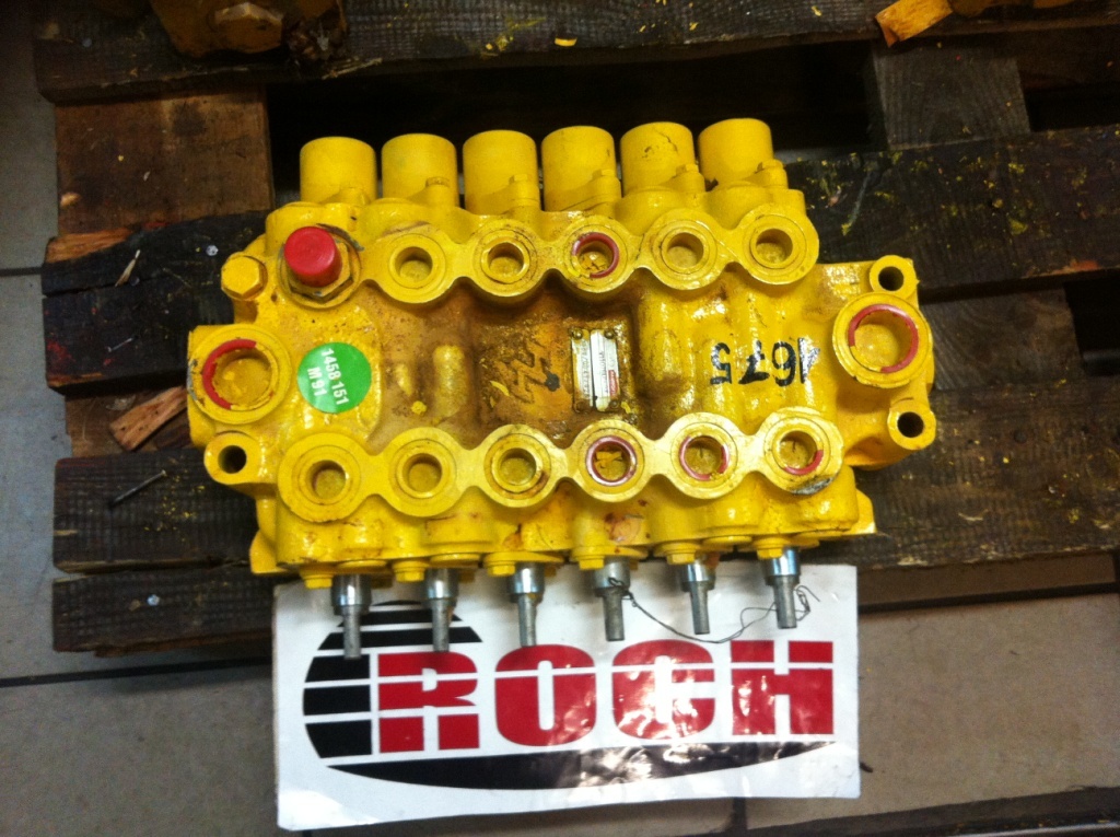HYDRECO HAMWORTHY V11076D168X 1458 151 M91 539XB664CH - 6 SEKCYJNY - Hydraulisch ventiel voor Bouwmachine: afbeelding 1 HYDRECO HAMWORTHY V11076D168X 1458 151 M91 539XB664CH - 6 SEKCYJNY - Hydraulisch ventiel voor Bouwmachine: afbeelding 1