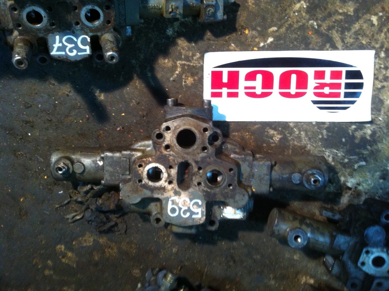 HYDRECO HAMWORTHY V4013D32XS 039006664 8401310001 - 1 SEKCYJNY - Hydraulisch ventiel voor Bouwmachine: afbeelding 1 HYDRECO HAMWORTHY V4013D32XS 039006664 8401310001 - 1 SEKCYJNY - Hydraulisch ventiel voor Bouwmachine: afbeelding 1