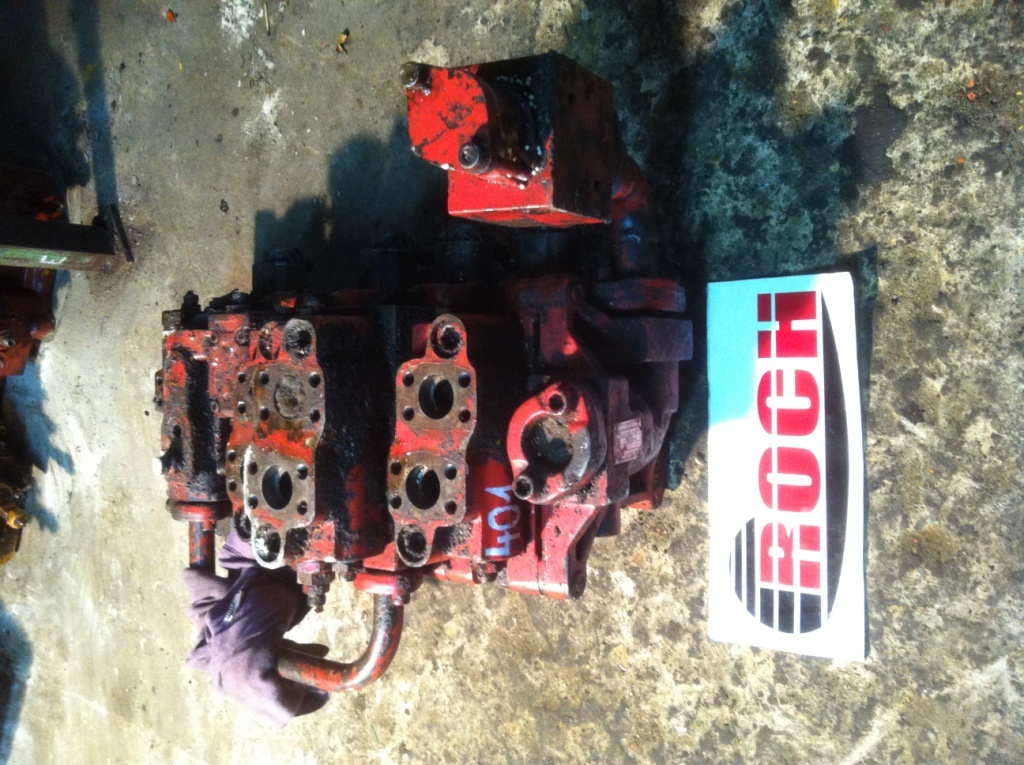 MARREL HYDRO FDG4S260G 767444 3143699 - 4 SEKCYJNY - Hydraulisch ventiel voor Bouwmachine: afbeelding 1 MARREL HYDRO FDG4S260G 767444 3143699 - 4 SEKCYJNY - Hydraulisch ventiel voor Bouwmachine: afbeelding 1