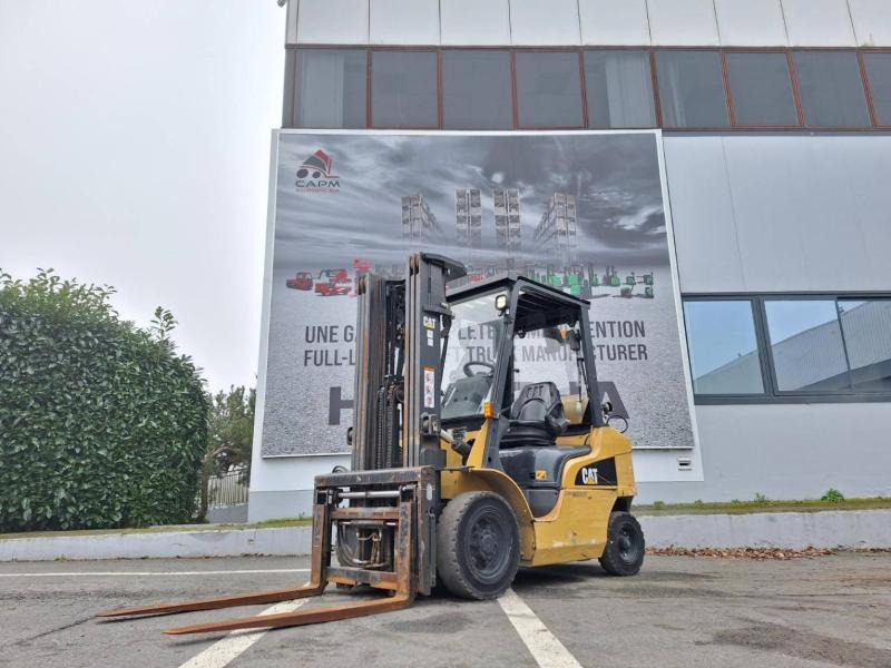 Caterpillar GP25N - LPG heftruck: afbeelding 1 Caterpillar GP25N - LPG heftruck: afbeelding 1