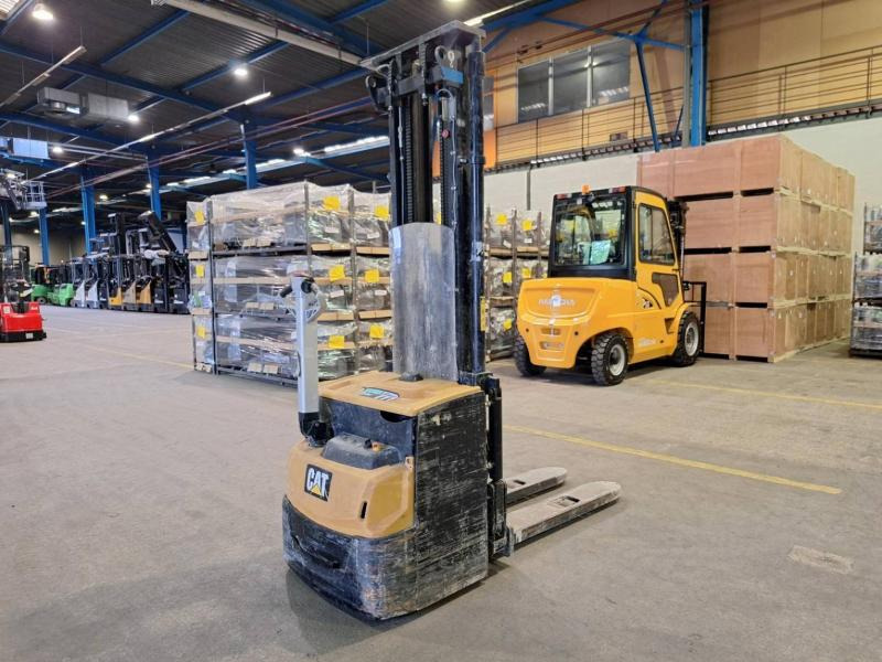 Caterpillar NSP16N2 - Stapelaar: afbeelding 2 Caterpillar NSP16N2 - Stapelaar: afbeelding 2