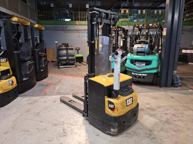 Caterpillar NSP16N2 - Stapelaar: afbeelding 1 Caterpillar NSP16N2 - Stapelaar: afbeelding 1