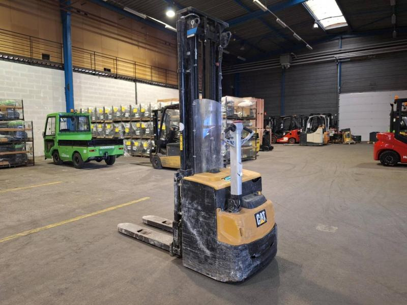 Caterpillar NSP16N2 - Stapelaar: afbeelding 1 Caterpillar NSP16N2 - Stapelaar: afbeelding 1