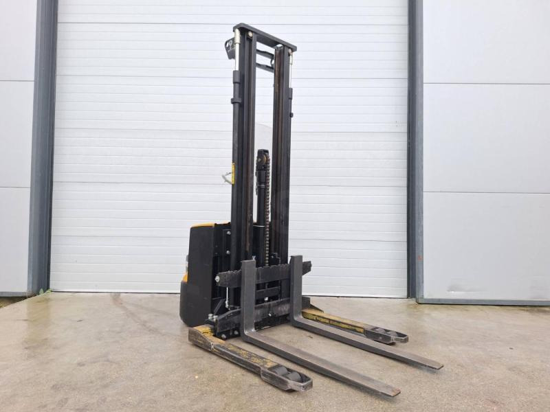 Caterpillar NSP16N2S - Stapelaar: afbeelding 2 Caterpillar NSP16N2S - Stapelaar: afbeelding 2