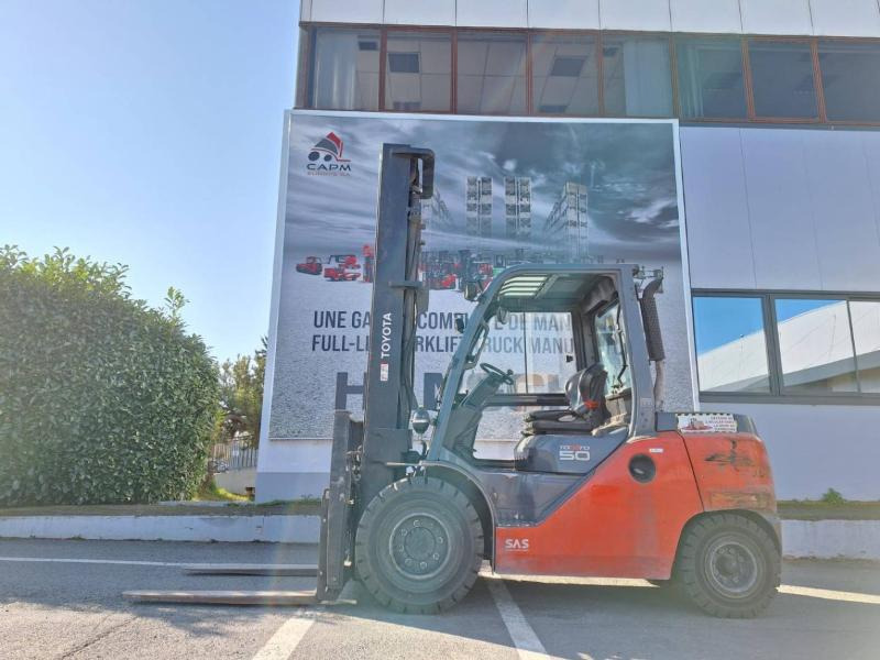 Toyota 408 FD45 N - Diesel heftruck: afbeelding 3 Toyota 408 FD45 N - Diesel heftruck: afbeelding 3