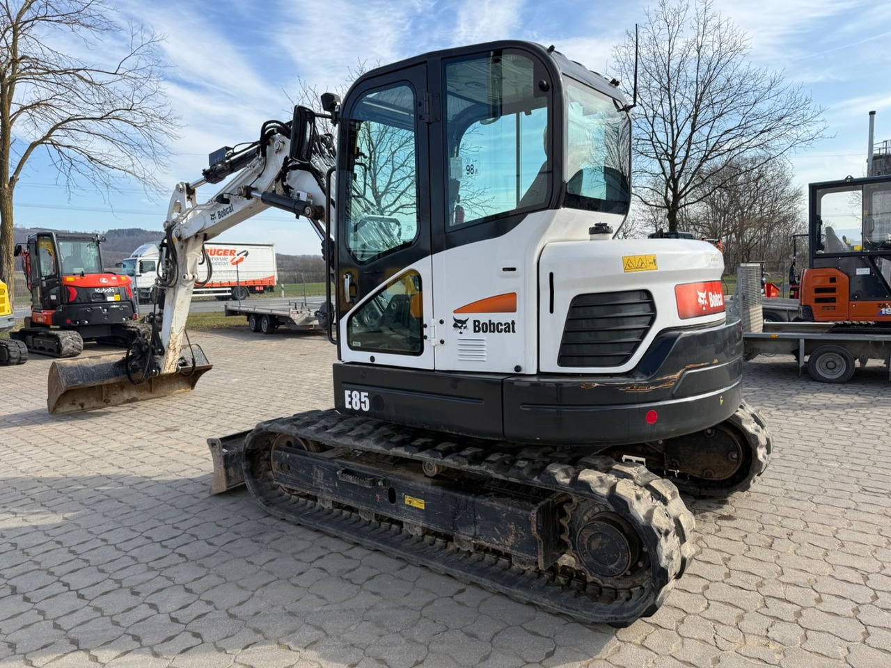 Bobcat E 85, BJ 21/22, 580 BH, hydr. VA, MS08, GLV Bobcat E 85, BJ 21/22, 580 BH, hydr. VA, MS08, GLV - Minigraafmachine: afbeelding 2 Bobcat E 85, BJ 21/22, 580 BH, hydr. VA, MS08, GLV Bobcat E 85, BJ 21/22, 580 BH, hydr. VA, MS08, GLV - Minigraafmachine: afbeelding 2