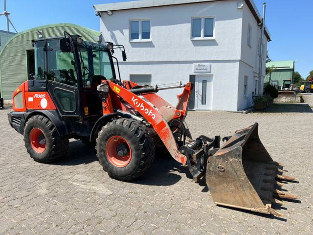 Kubota R 085, Bj 19, 1950 BH, SWE, Schaufel, Gabel - Wiellader: afbeelding 2 Kubota R 085, Bj 19, 1950 BH, SWE, Schaufel, Gabel - Wiellader: afbeelding 2