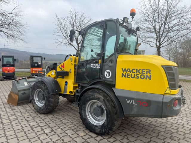 Wacker WL 70, Bj 21, 1625 BH, 122 PS, Schaufel Gabel Wacker WL 70, Bj 21, 1625 BH, 122 PS, Schaufel Gabel - Wiellader: afbeelding 2 Wacker WL 70, Bj 21, 1625 BH, 122 PS, Schaufel Gabel Wacker WL 70, Bj 21, 1625 BH, 122 PS, Schaufel Gabel - Wiellader: afbeelding 2