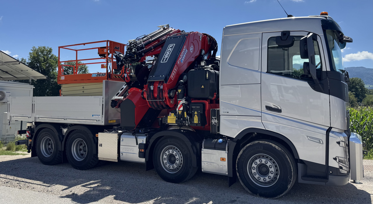 VOLVO Hiab Palfinger Fassi F1450-8 JIB-6 - Kraanwagen: afbeelding 2 VOLVO Hiab Palfinger Fassi F1450-8 JIB-6 - Kraanwagen: afbeelding 2