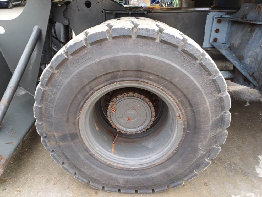 Overslagkraan Sennebogen 735E: afbeelding 7 Overslagkraan Sennebogen 735E: afbeelding 7