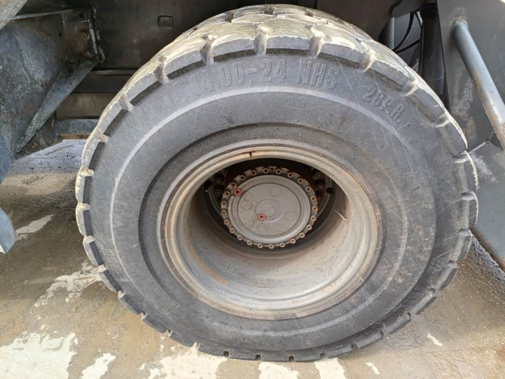 Overslagkraan Sennebogen 735E: afbeelding 6 Overslagkraan Sennebogen 735E: afbeelding 6