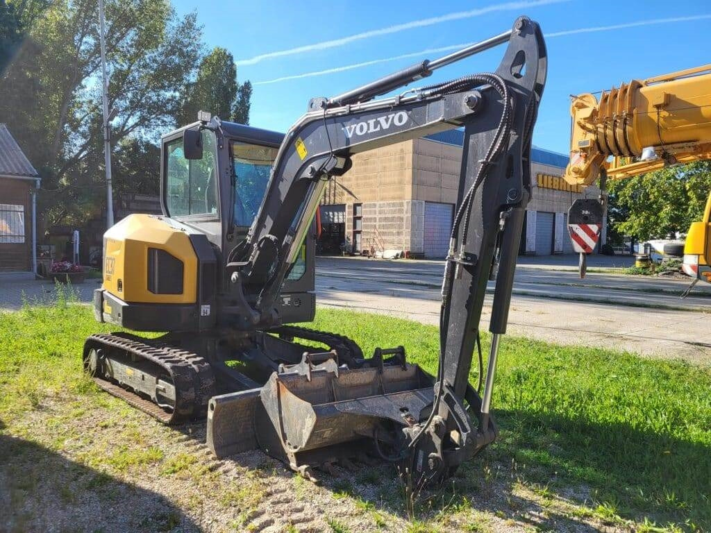 Volvo EC37F - Minigraafmachine: afbeelding 1 Volvo EC37F - Minigraafmachine: afbeelding 1