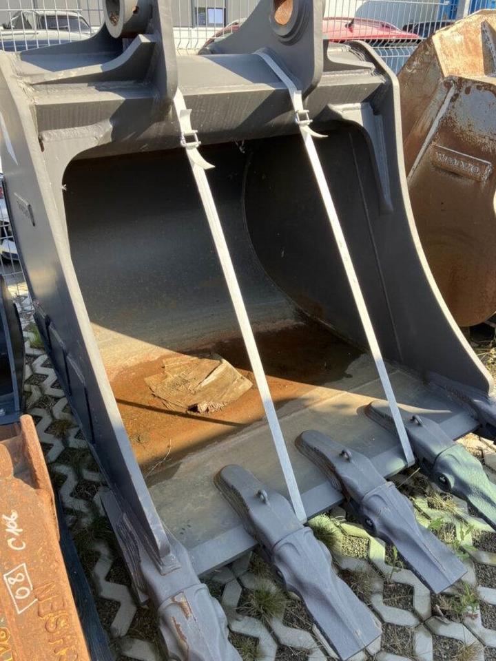 Volvo Tieflöffel mit Zähnen - Festanbau - Graaflaadmachine: afbeelding 4 Volvo Tieflöffel mit Zähnen - Festanbau - Graaflaadmachine: afbeelding 4