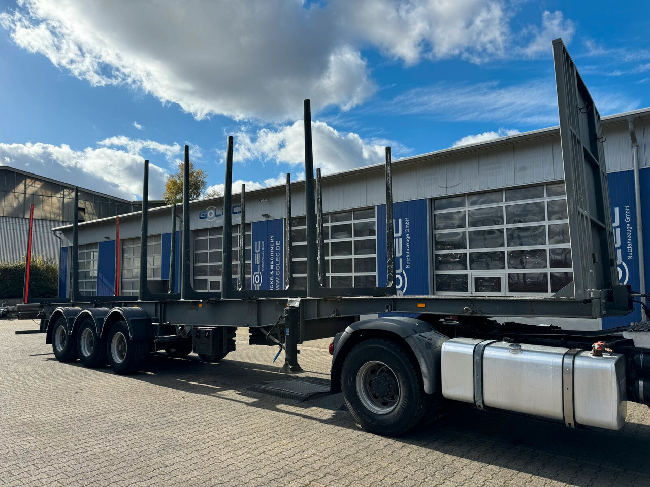 BLUMHARDT SAL.40.24 Holztransporter 3 Achse - Houtoplegger: afbeelding 1 BLUMHARDT SAL.40.24 Holztransporter 3 Achse - Houtoplegger: afbeelding 1