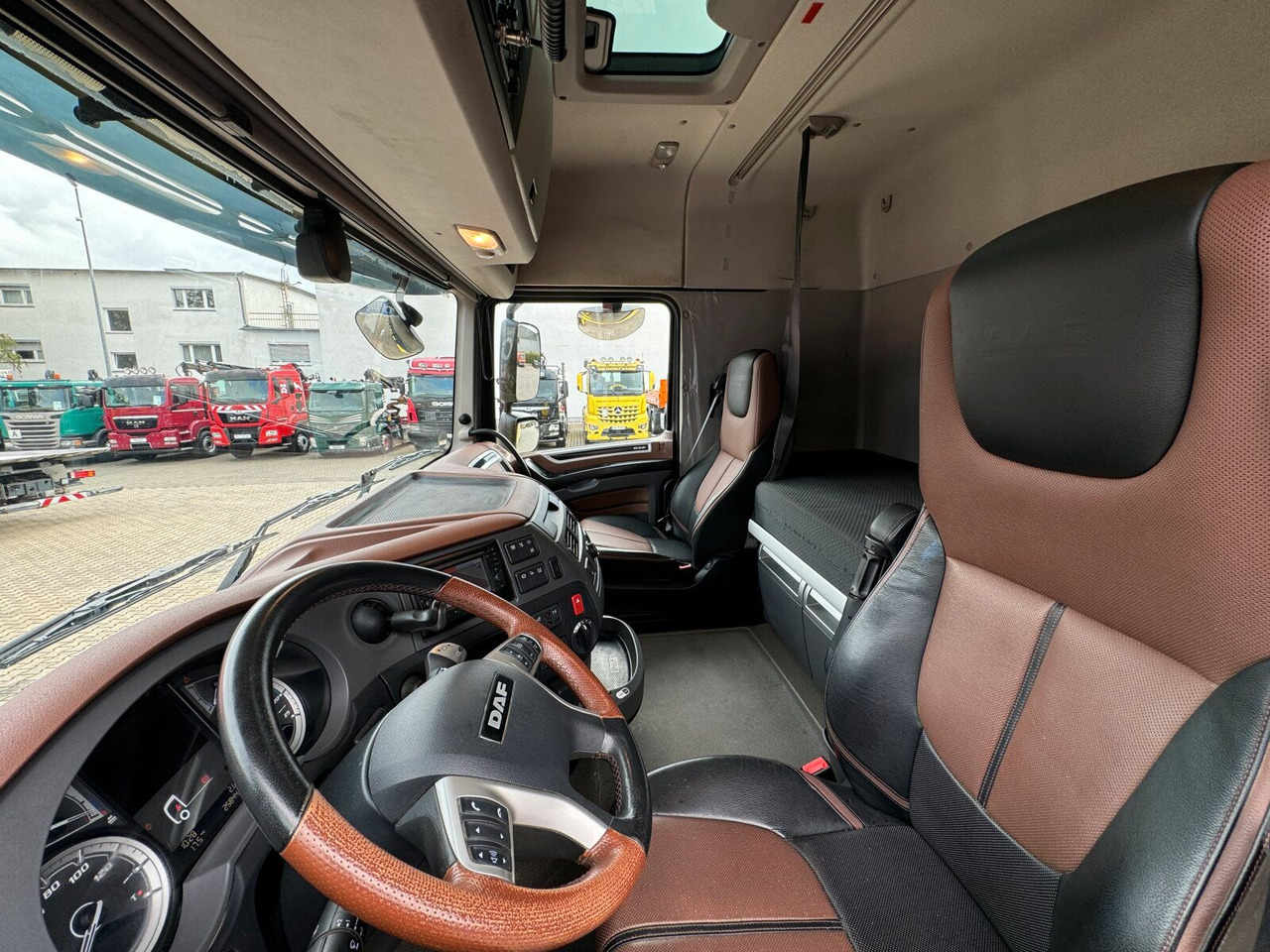 Houttransport, Kraanwagen DAF XF 530 6x2 Holztransport Kran PENZ 15Z9.50 *Anh.: afbeelding 22