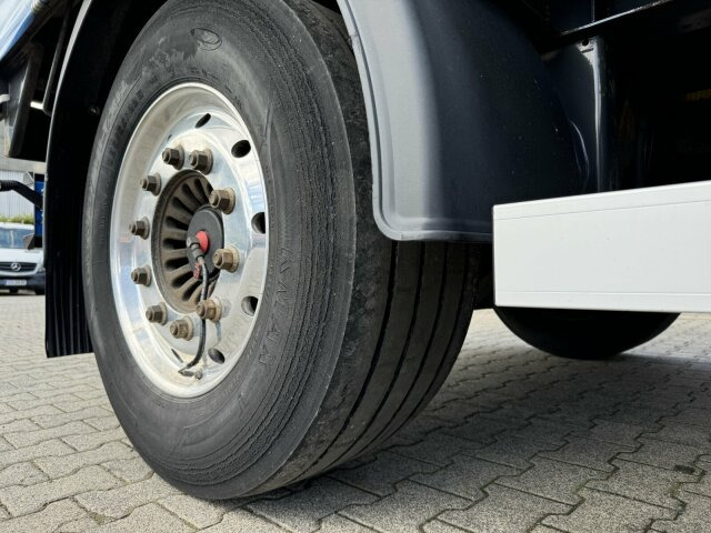 Dinkel DAP 18000 2 Achse Pritsche Plane - Aanhangwagen met huif: afbeelding 3 Dinkel DAP 18000 2 Achse Pritsche Plane - Aanhangwagen met huif: afbeelding 3