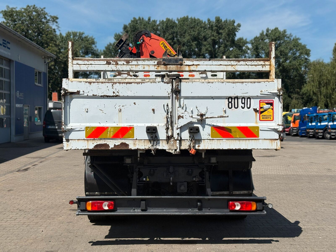 Iveco ML180E 4x2 DOKA Euro 5 Kipper Kran PK16001K-B - Kipper vrachtwagen, Kraanwagen: afbeelding 4 Iveco ML180E 4x2 DOKA Euro 5 Kipper Kran PK16001K-B - Kipper vrachtwagen, Kraanwagen: afbeelding 4