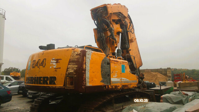 Liebherr R944C T Kettenbagger 43 Ton Tunnel 9.900 h - Rupsgraafmachine: afbeelding 4 Liebherr R944C T Kettenbagger 43 Ton Tunnel 9.900 h - Rupsgraafmachine: afbeelding 4