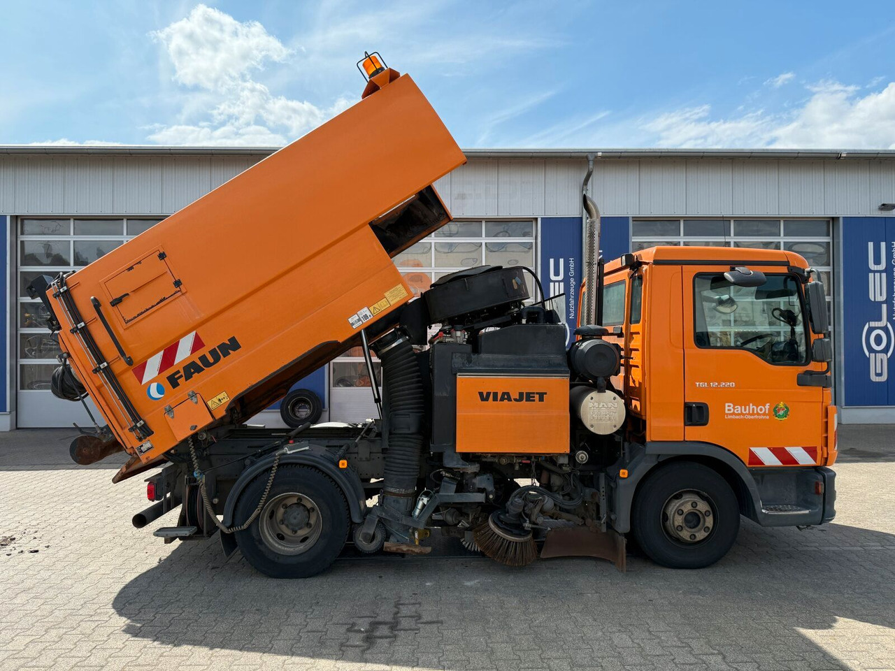 MAN 12.220 4x2 BL Kehrmaschine Viajet 5RHS - Veegwagen: afbeelding 3 MAN 12.220 4x2 BL Kehrmaschine Viajet 5RHS - Veegwagen: afbeelding 3